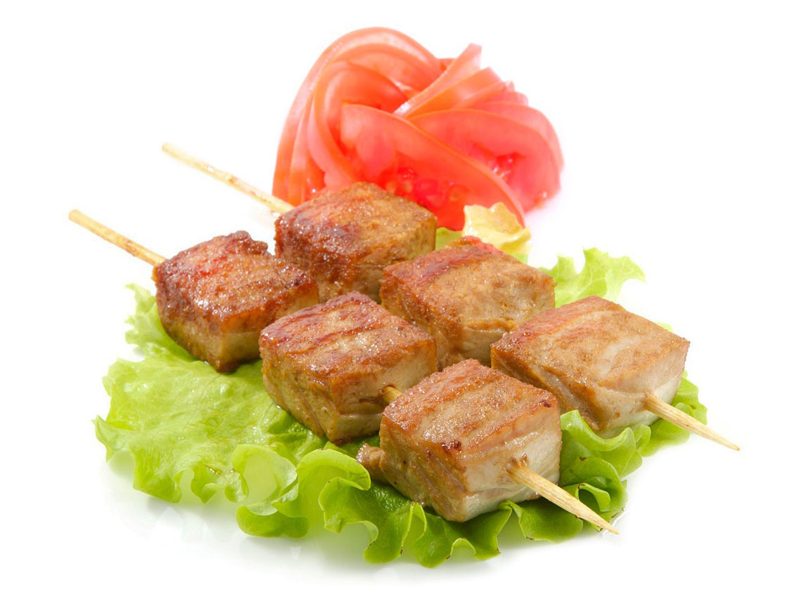 Шашлык из тунца на мангале  