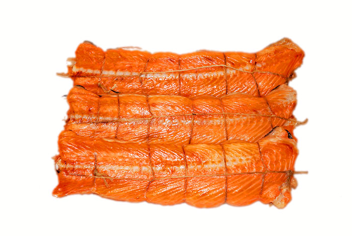 Если Вы ищете где купить хребты семги г/к мелким или крупным оптом в Москве, то мы рады предложить Вам хребты семги горячего копчения на самых выгодных условиях. Ознакомиться с полным ассортиментом Вы можете в разделе прайс-лист нашего сайта. Мы можем предложить Вам как доставку так и самовывоз продукции с наших складов.