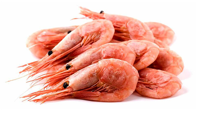 Северные креветки в индивидуальных упаковках торговой марки Polar – удобная форма поставки до конечного потребителя. Откалиброванные и упакованные креветки, замороженные методом шоковой заморозки, не доставят особых хлопот для продажи в торговых сетях. 
