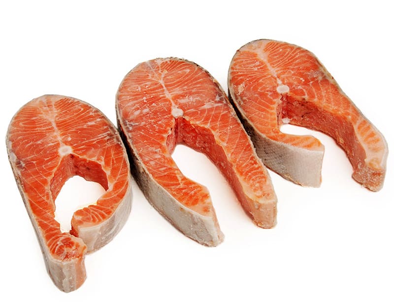 Оптовая продажа замороженных стейков карельской форели по низкой цене с доставкой 