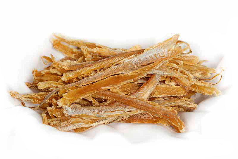 Минтай обладает великолепным вкусом, это качественная закуска, которая одинаково хорошо подходит для любых сортов пива.